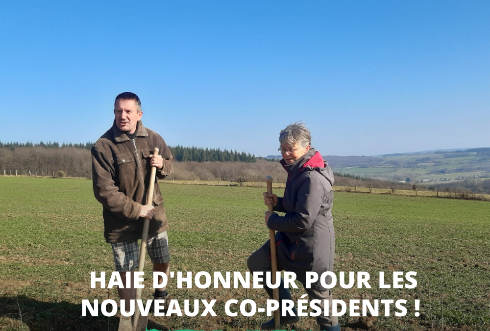 HAIE D’HONNEUR POUR LES NOUVEAUX COPRÉSIDENTS